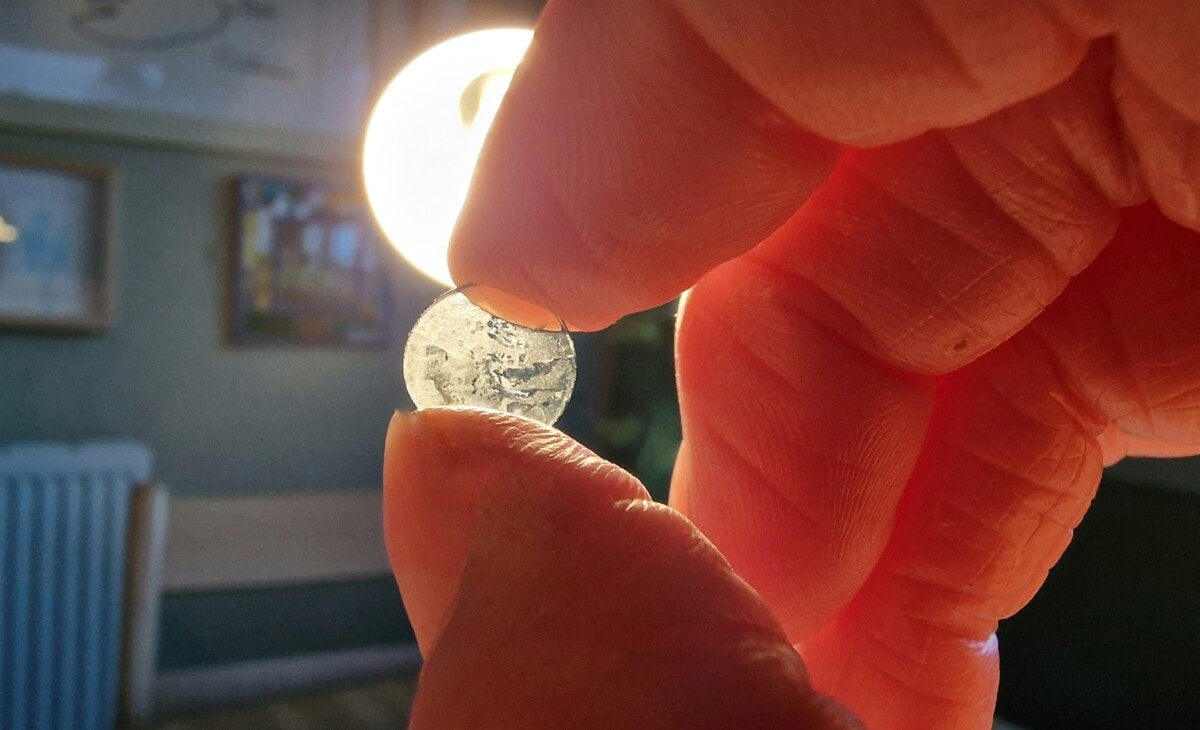 photo showing a Foggy contact lens rgp lens for keratoconus